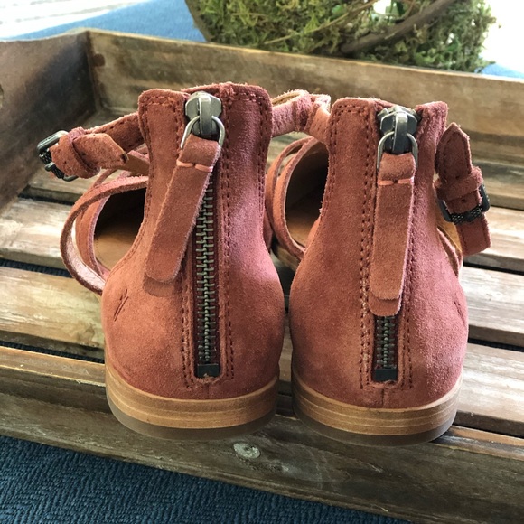 Frye Kenzie Moto Strappy Pointed Suede Flats NEW - Picture 2 of 8